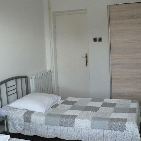 Apartman Mare Pula Bagian luar foto